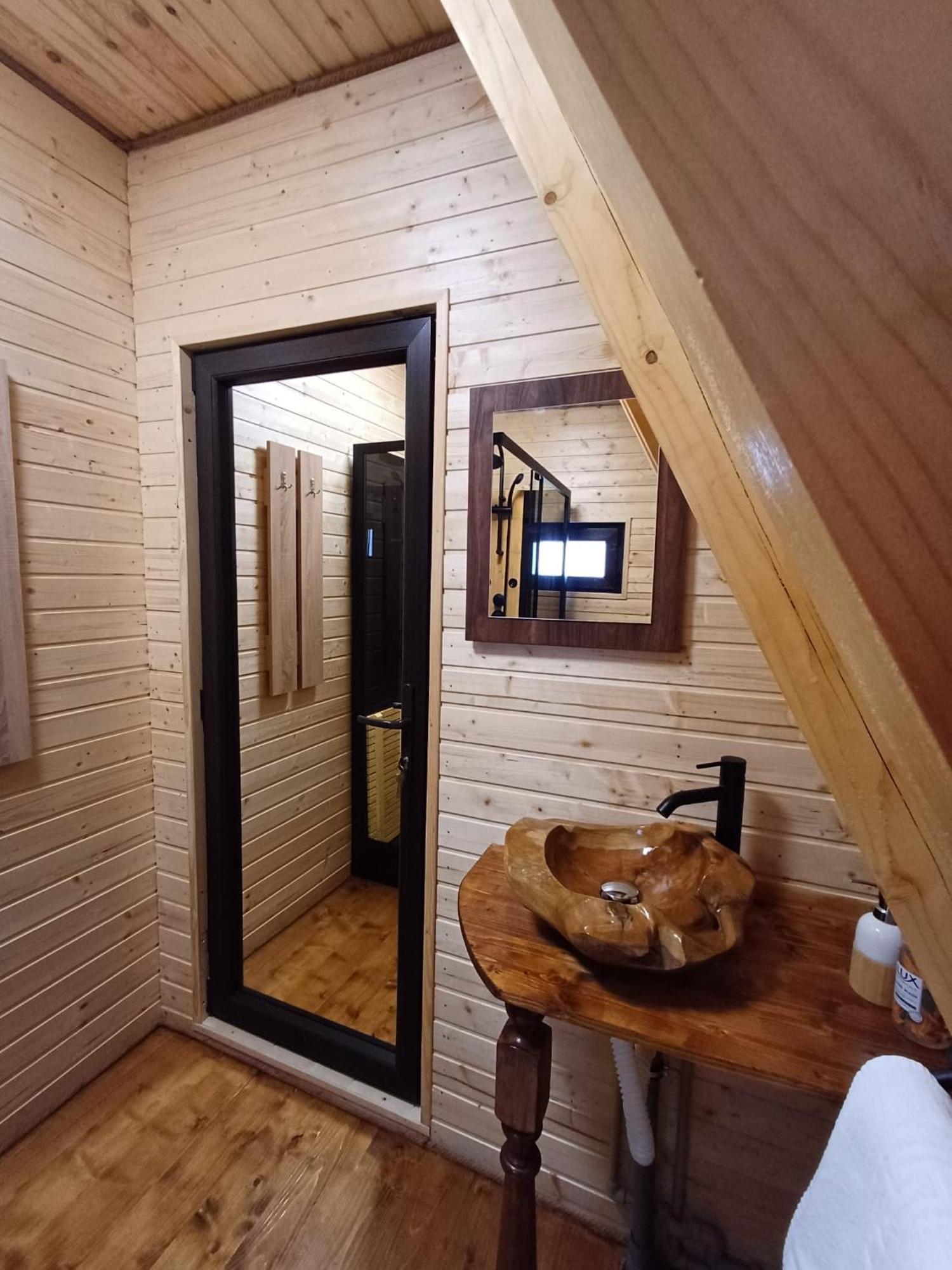 Cabana 365 Braşov Esterno foto