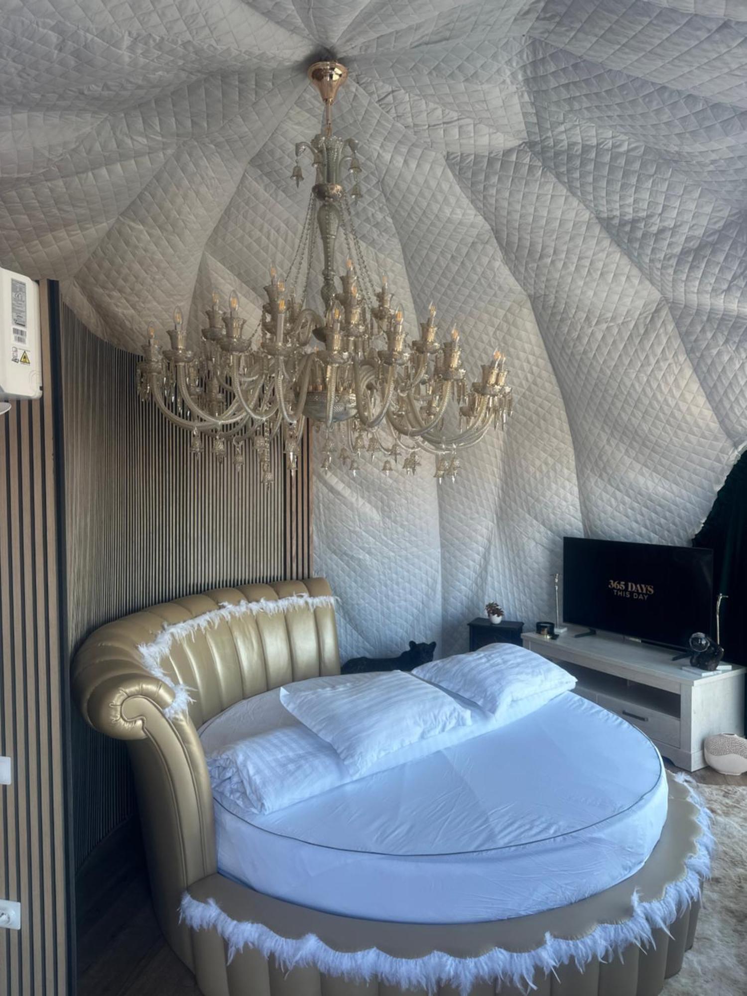 Cabana 365 Braşov Esterno foto