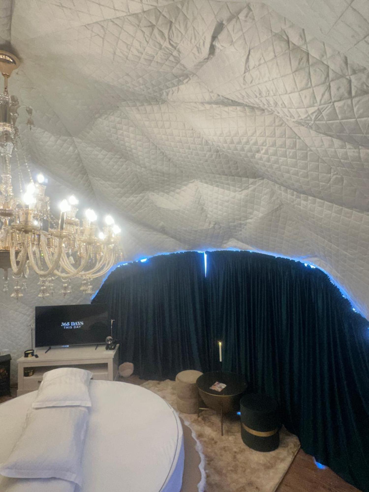 Cabana 365 Braşov Esterno foto